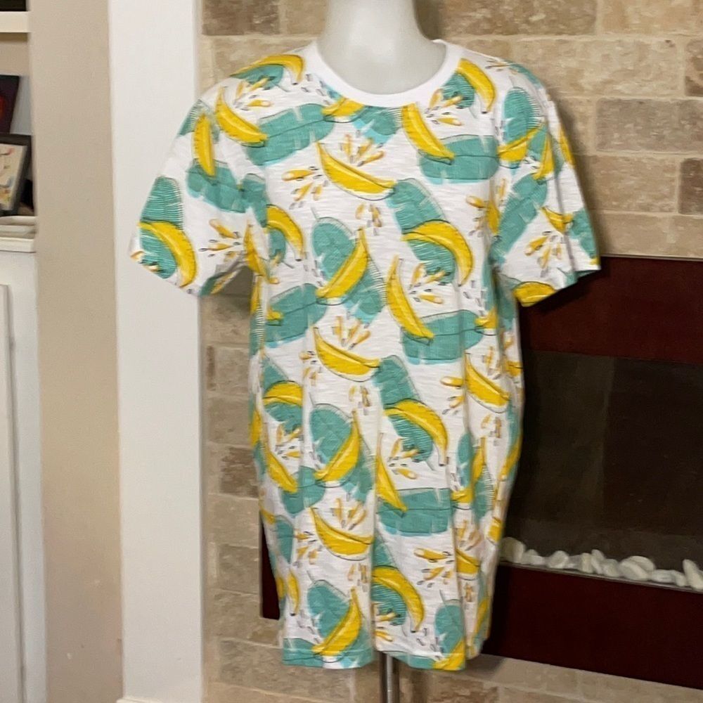 MTL made to live NYC  Banana shirt